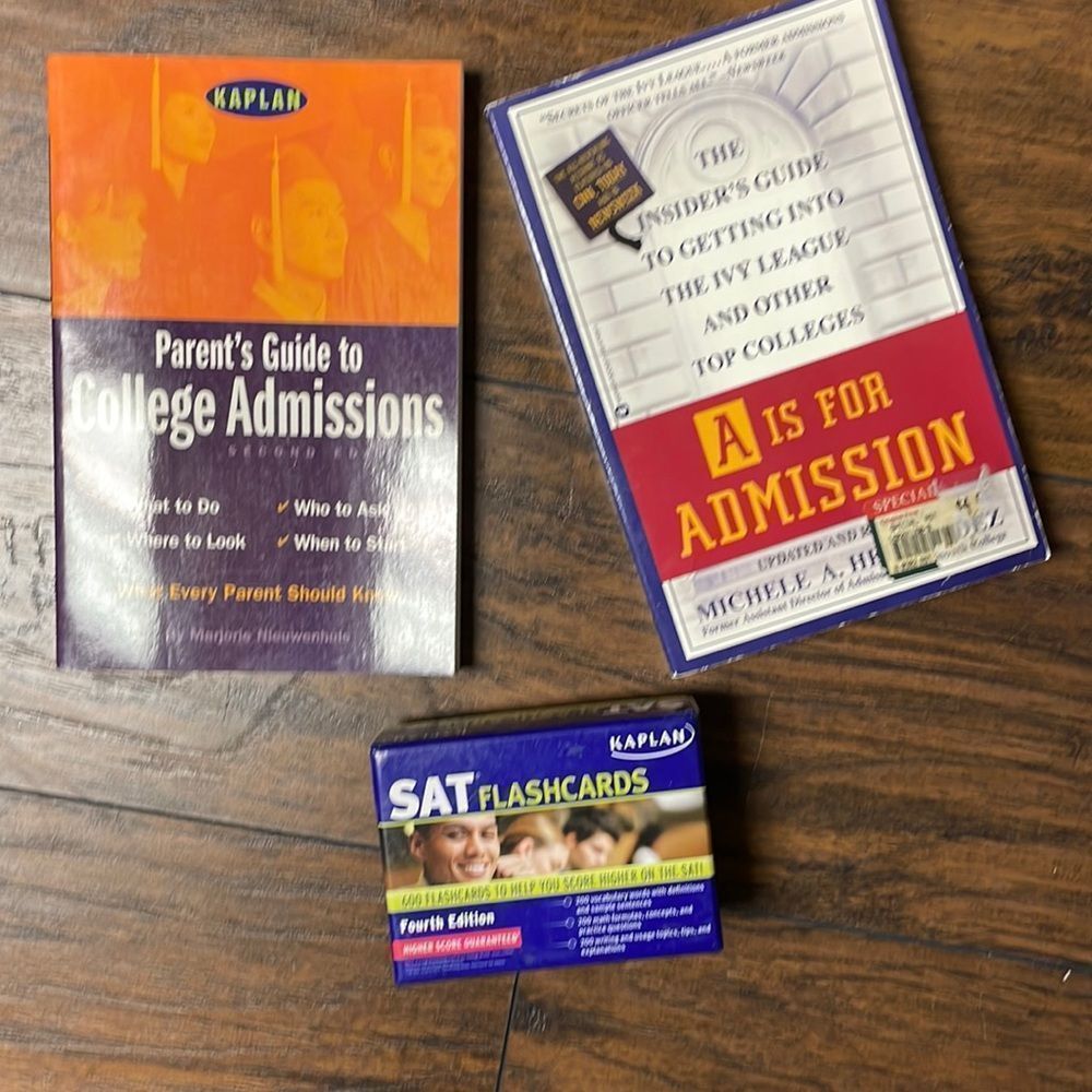 College admissions nooks and sat cards